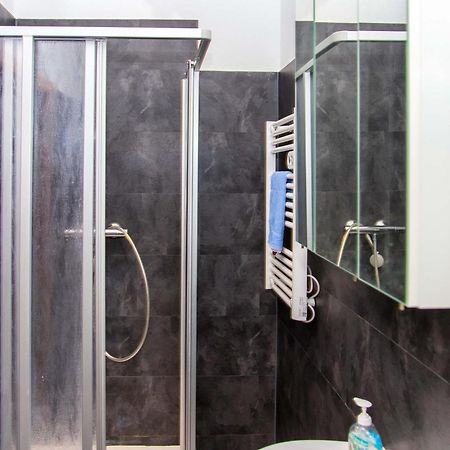 Apartement Fuer 6 Personen In Magdeburg, L المظهر الخارجي الصورة